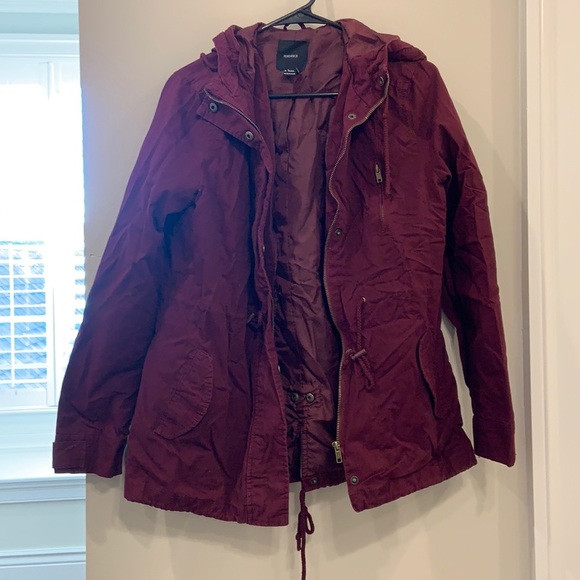 Forever 21 maroon jacket- size large - Picture 2 of 6